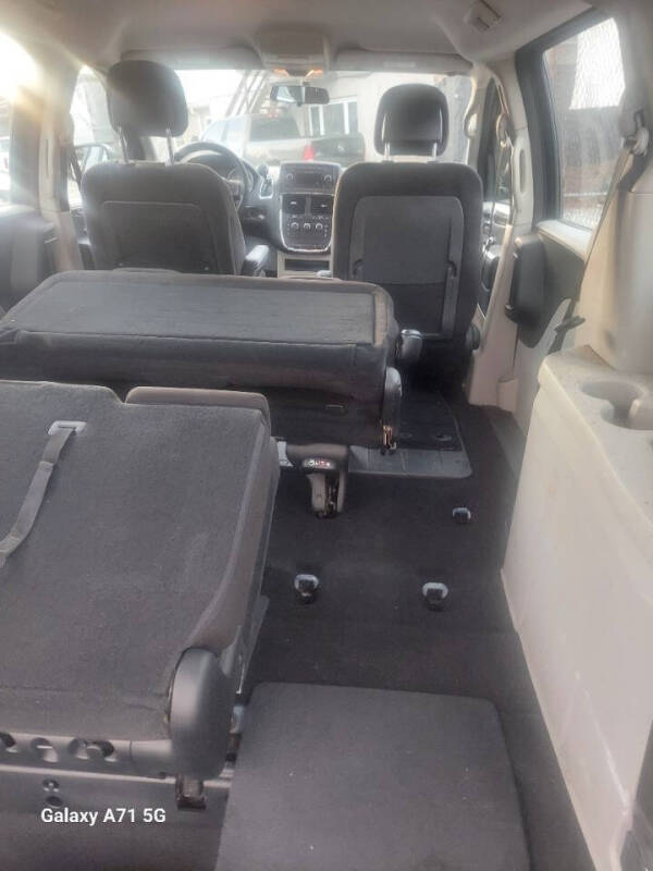 2014 Dodge Grand Caravan American Value Package