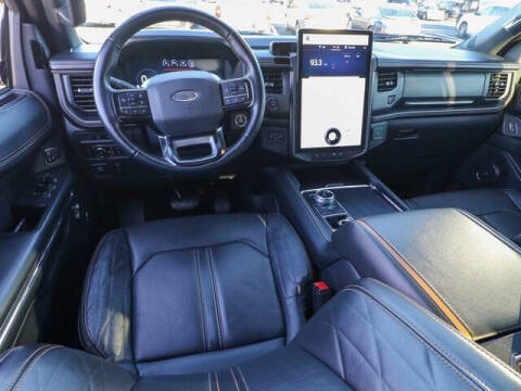 2023 Ford Expedition Platinum