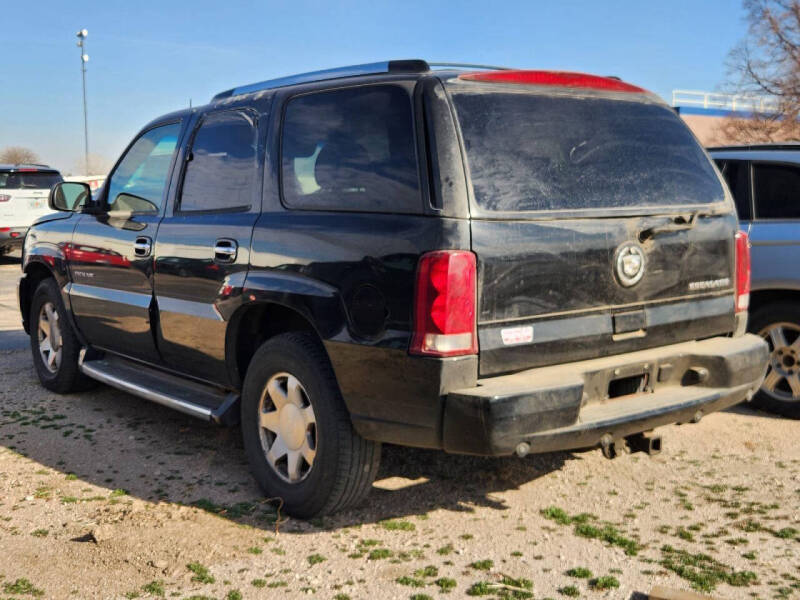 2004 Cadillac Escalade