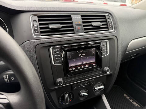 2018 Volkswagen Jetta