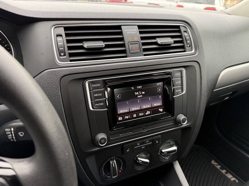 2018 Volkswagen Jetta