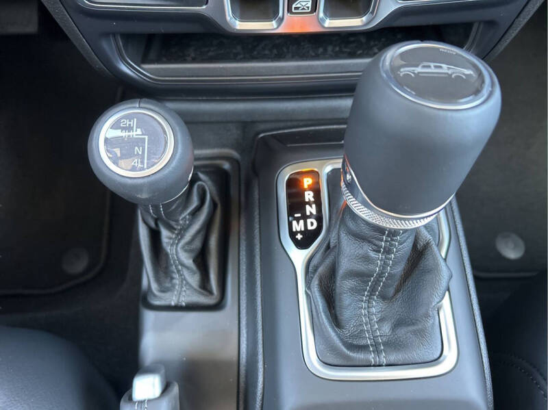 2026 Jeep Gladiator Sahara