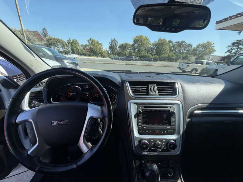 2017 GMC Acadia Limited