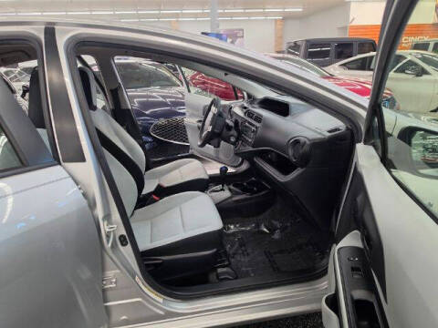 2013 Toyota Prius c One