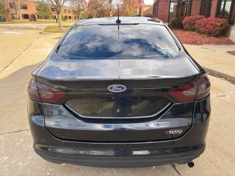 2015 Ford Fusion S