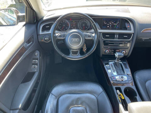 2015 Audi A4 2.0T quattro Premium Plus