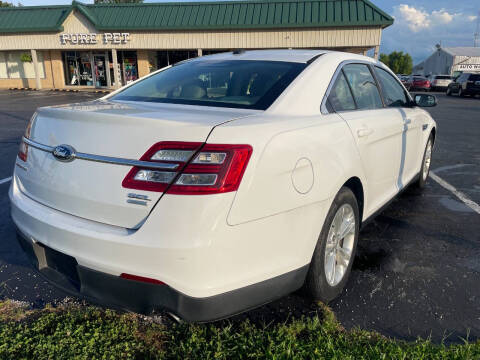 2014 Ford Taurus SEL