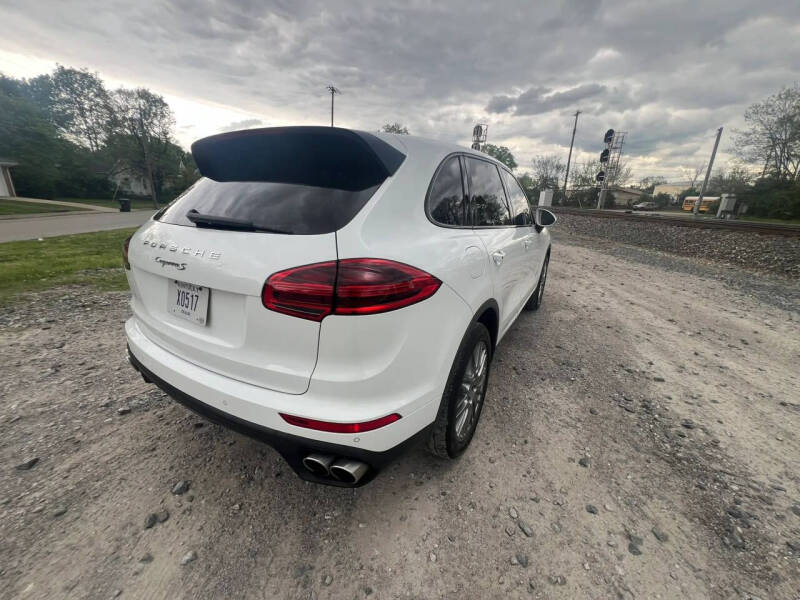 2017 Porsche Cayenne S
