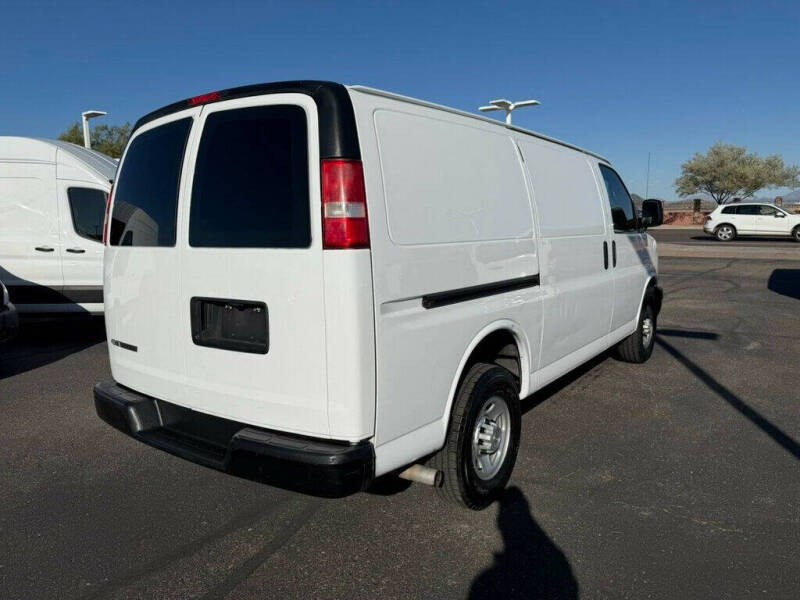 2017 Chevrolet Express 2500