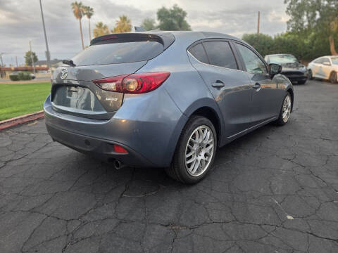 2015 Mazda MAZDA3 i Touring