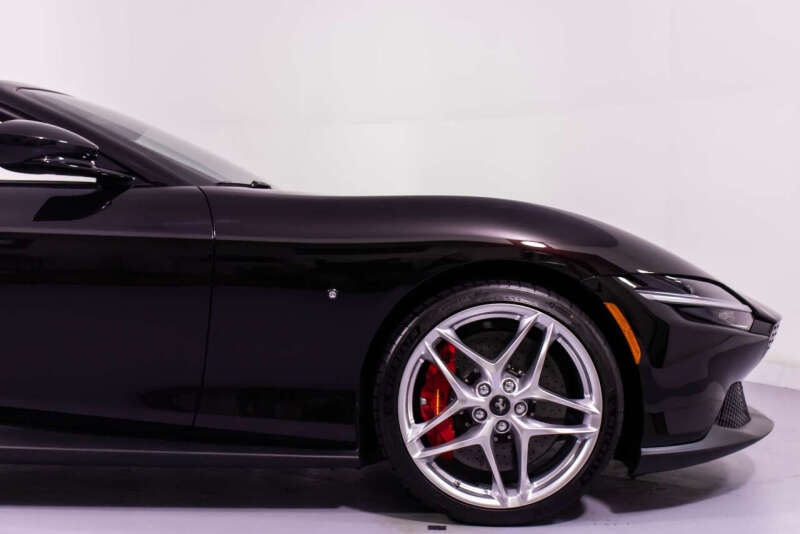 2024 Ferrari Roma Spider