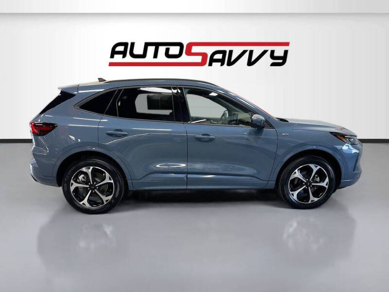 2025 Ford Escape ST-Line Elite