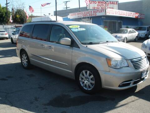 2014 Chrysler Town and Country for sale at AUTO WHOLESALE OUTLET in North Hollywood CA