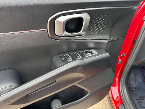 2022 Kia Sorento Hybrid S