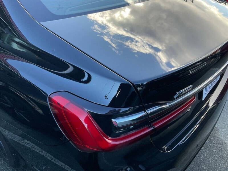 2022 BMW 7 Series 750i xDrive