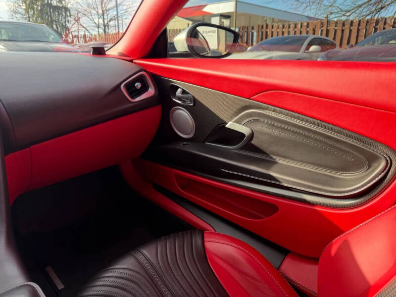 2017 Aston Martin DB11