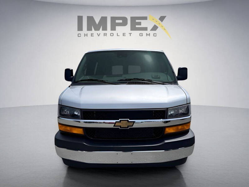 2026 Chevrolet Express 2500