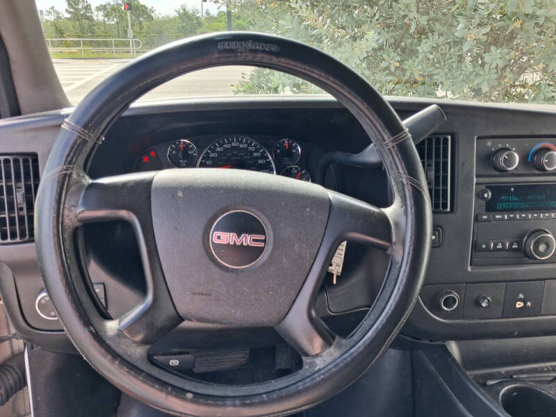 2015 GMC Savana 2500