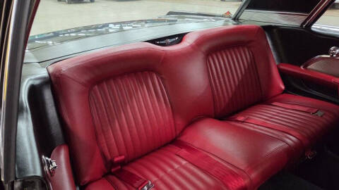 1962 Ford Thunderbird