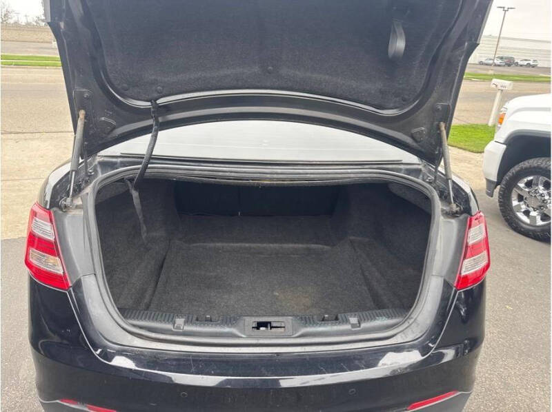 2016 Ford Taurus SHO