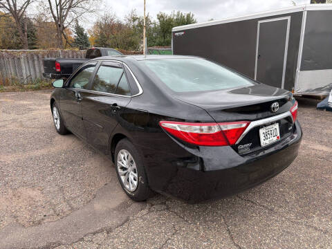 2017 Toyota Camry LE