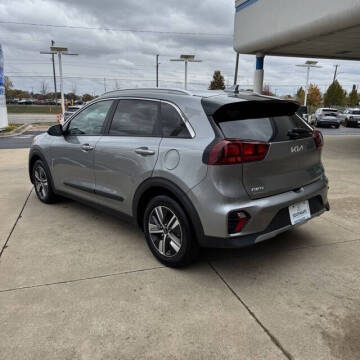 2022 Kia Niro LXS
