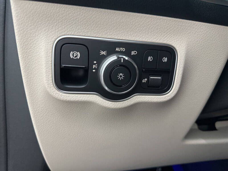 2026 Mercedes-Benz GLB GLB 250