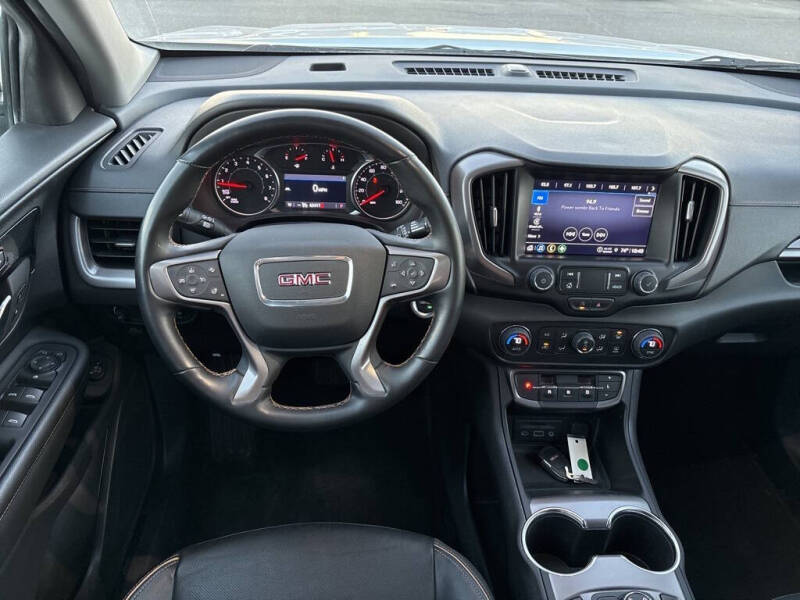 2023 GMC Terrain AT4