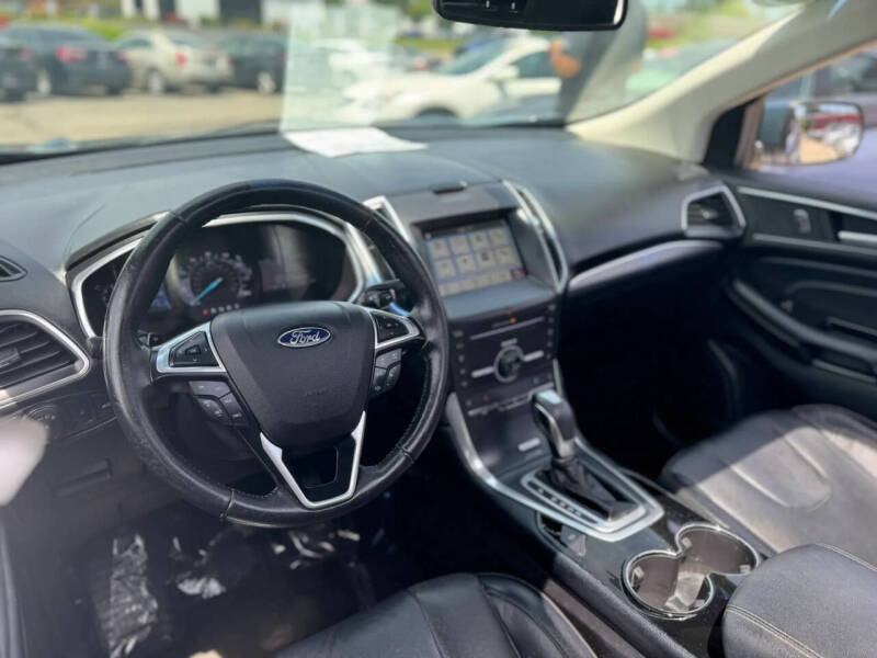 2016 Ford Edge Titanium