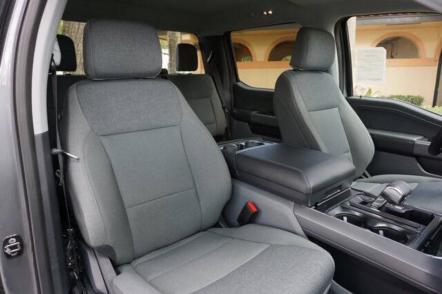 2025 Ford F-150 Lightning XLT