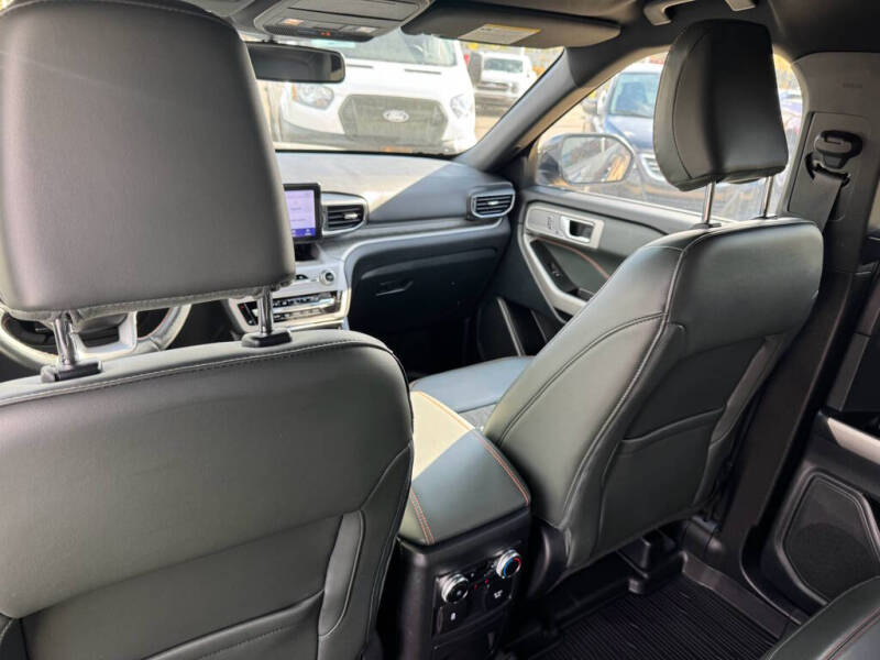 2023 Ford Explorer Timberline