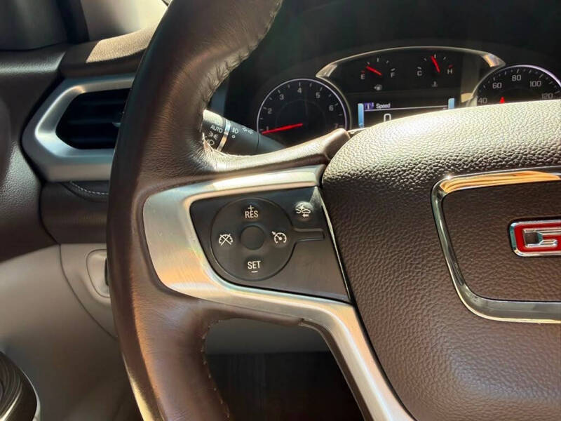 2017 GMC Acadia SLT-2