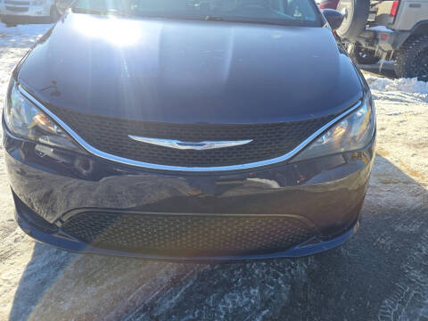 2017 Chrysler Pacifica LX