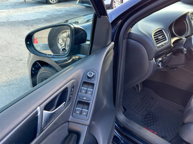 2012 Volkswagen GTI Base PZEV
