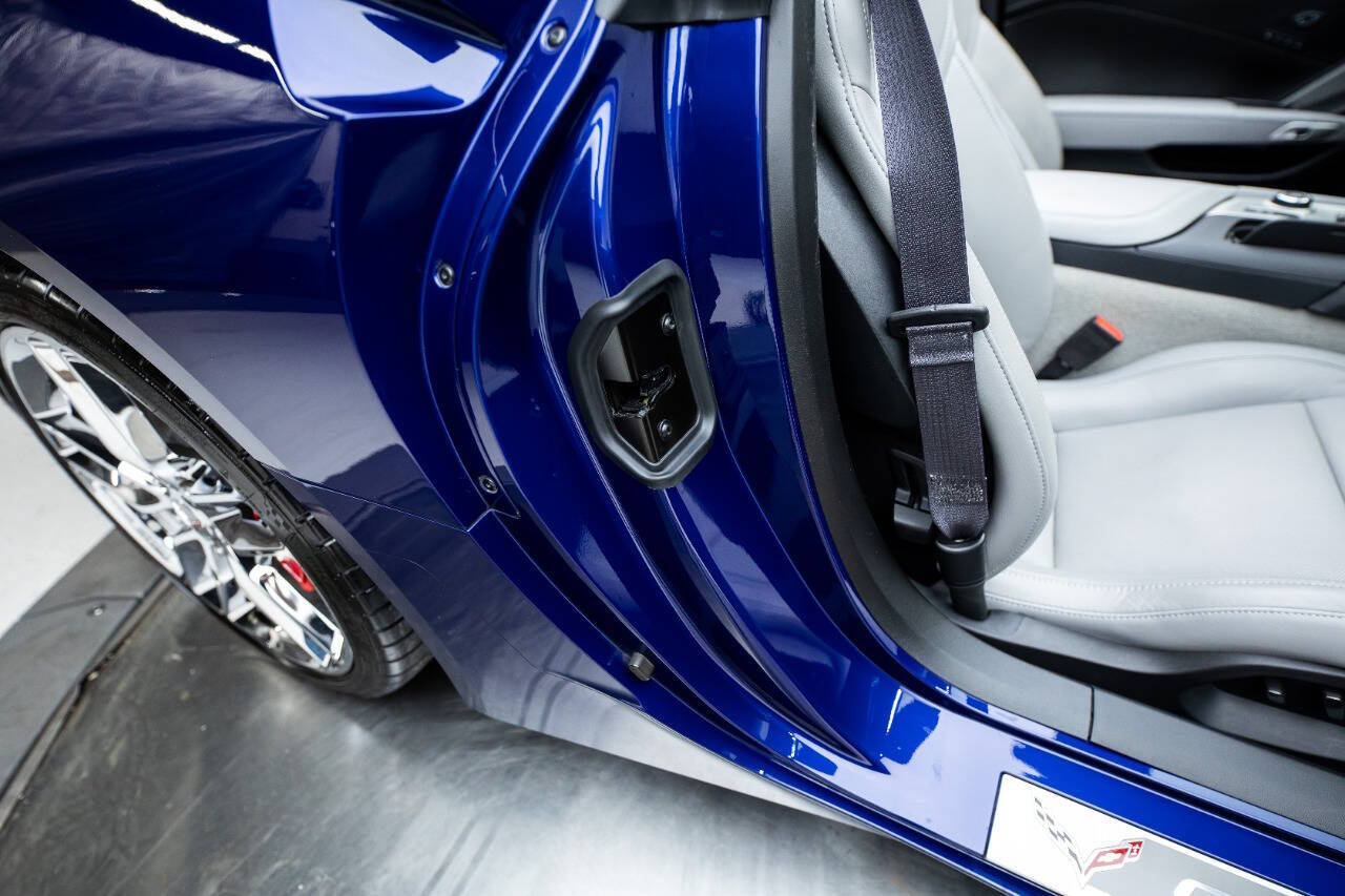 2017 Chevrolet Corvette 163