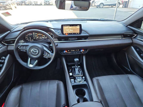 2018 Mazda MAZDA6 Signature