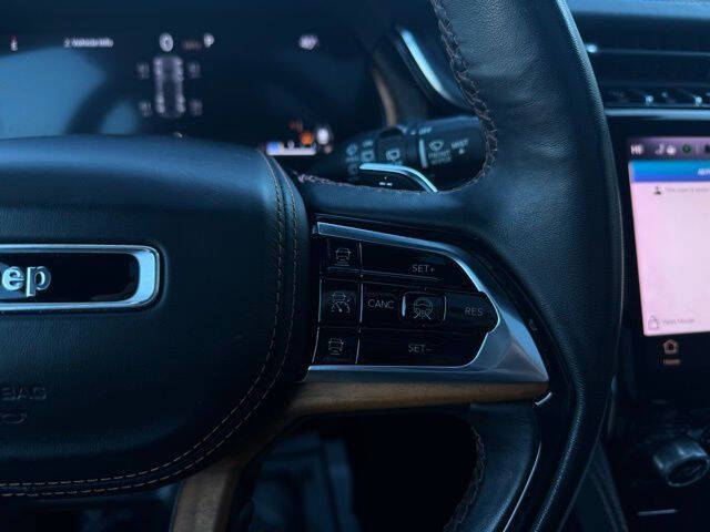 2023 Jeep Grand Cherokee Summit