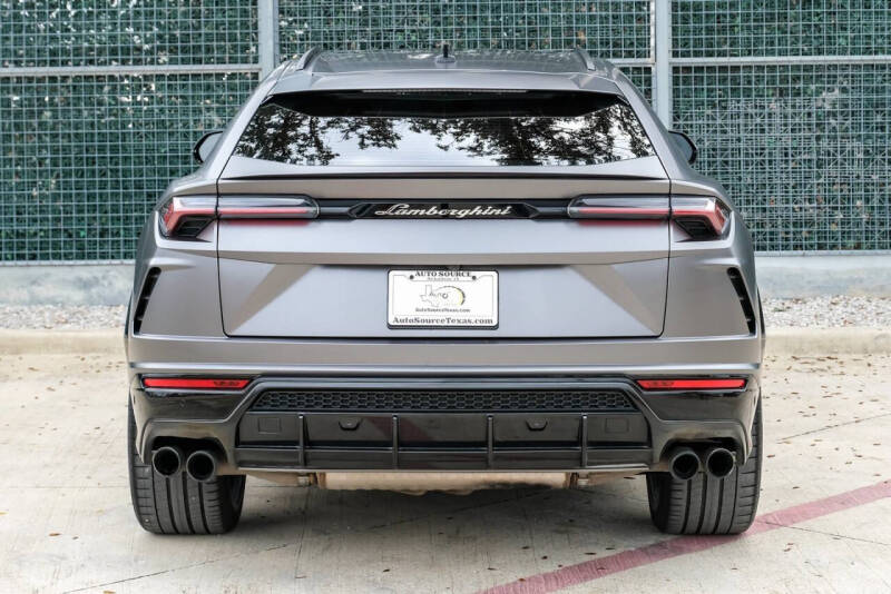 2020 Lamborghini Urus