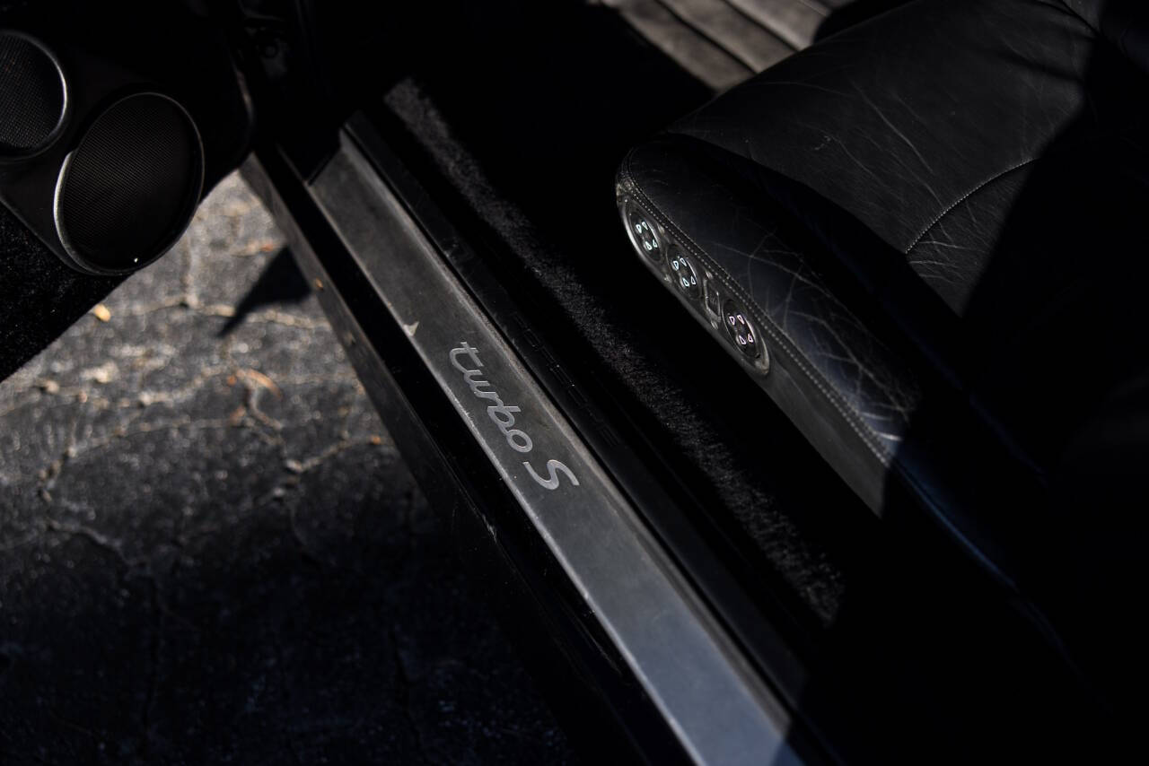 1997 Porsche 911 16
