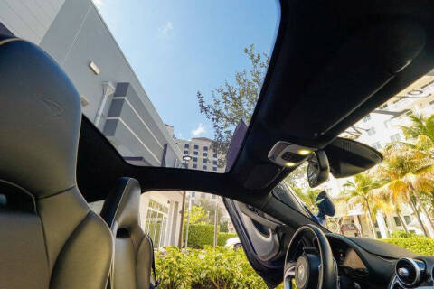 2023 McLaren GT
