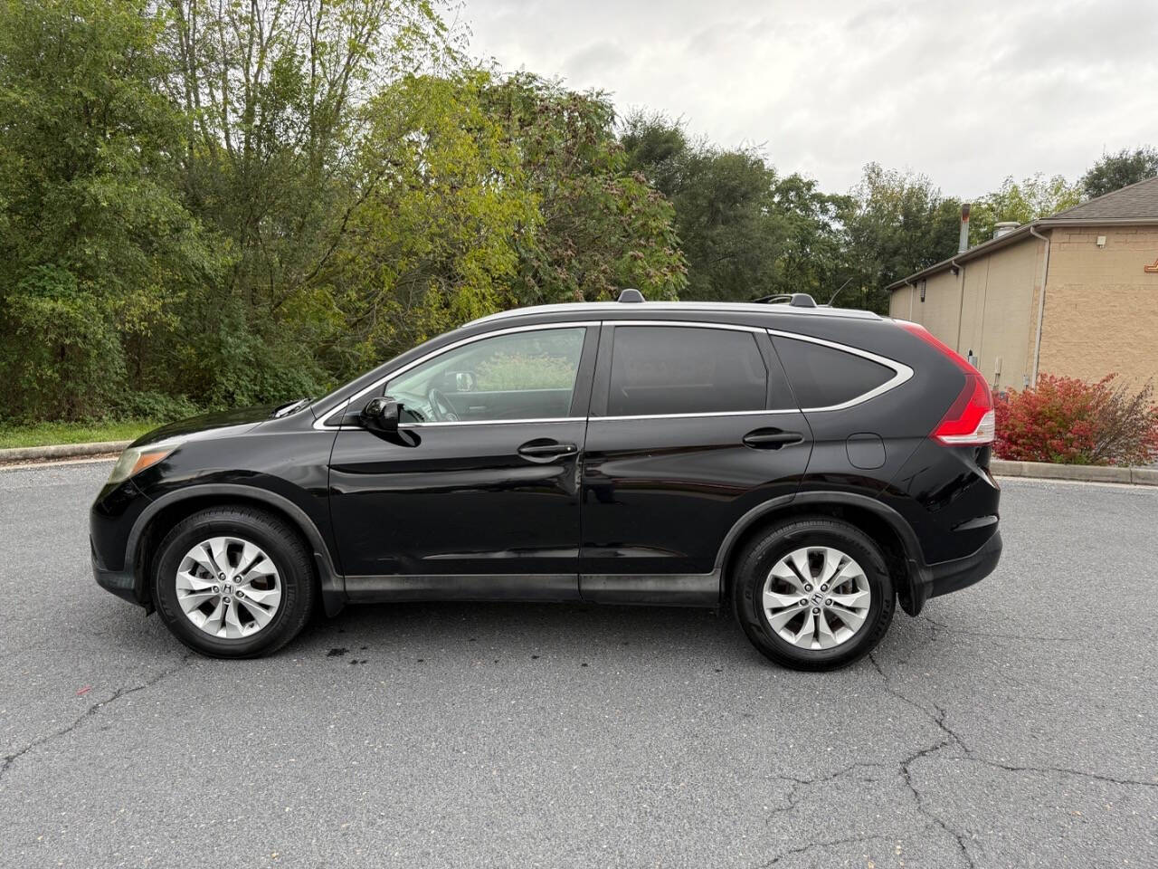 2013 Honda CR-V for sale at V & L Auto Sales in Harrisonburg, VA