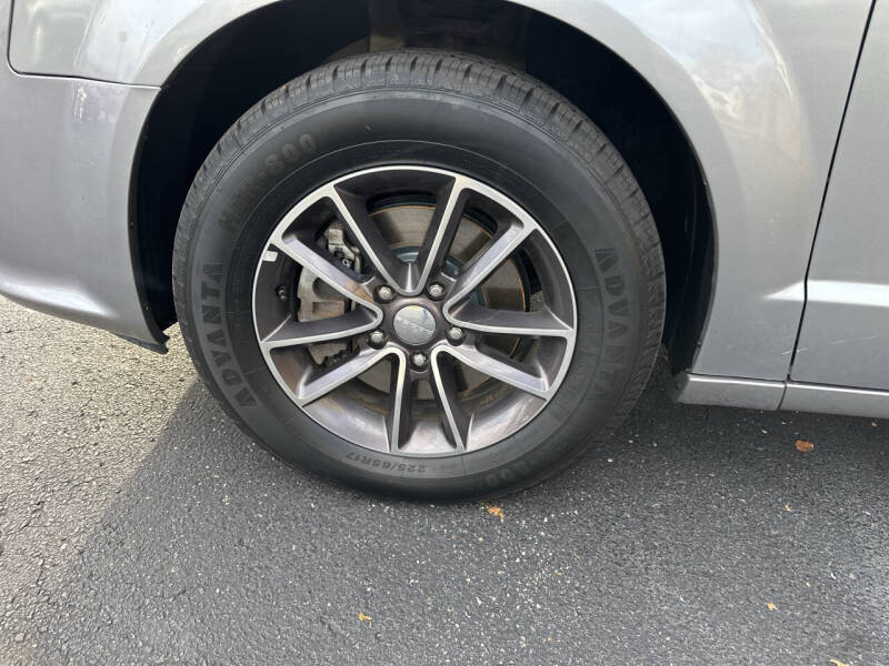 2017 Dodge Grand Caravan SXT