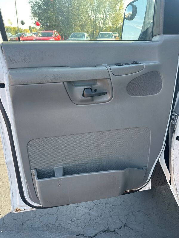 2008 Ford E-Series E-250