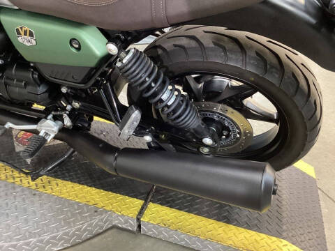 2021 Moto Guzzi V7 Stone Centenario E5