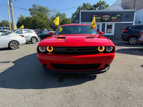 2023 Dodge Challenger SXT