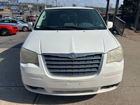 2010 Chrysler Town and Country for sale at Huck´s Auto Sales Inc in Cape Girardeau MO