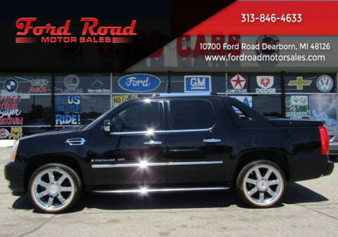 2008 Cadillac Escalade EXT for sale at Ford Road Motor Sales in Dearborn MI