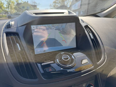 2017 Ford C-MAX Energi Titanium
