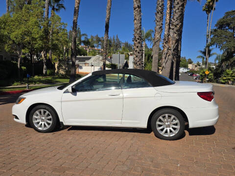 2012 Chrysler 200 Touring
