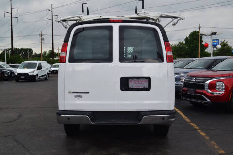 2022 Chevrolet Express 2500